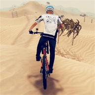 极限山地自行车游戏 2.0 安卓版